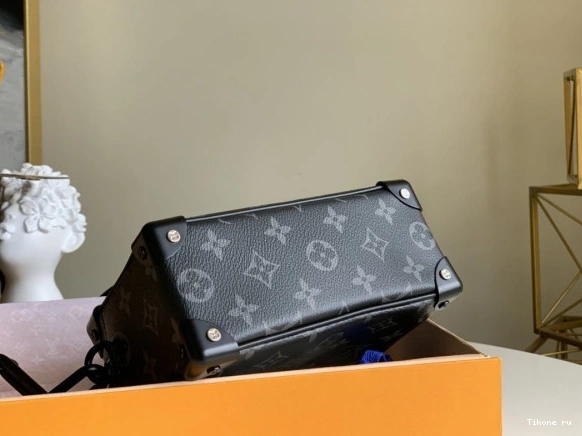Affordable MINI VUITTON LOUIS TRUNK SOFT 0727